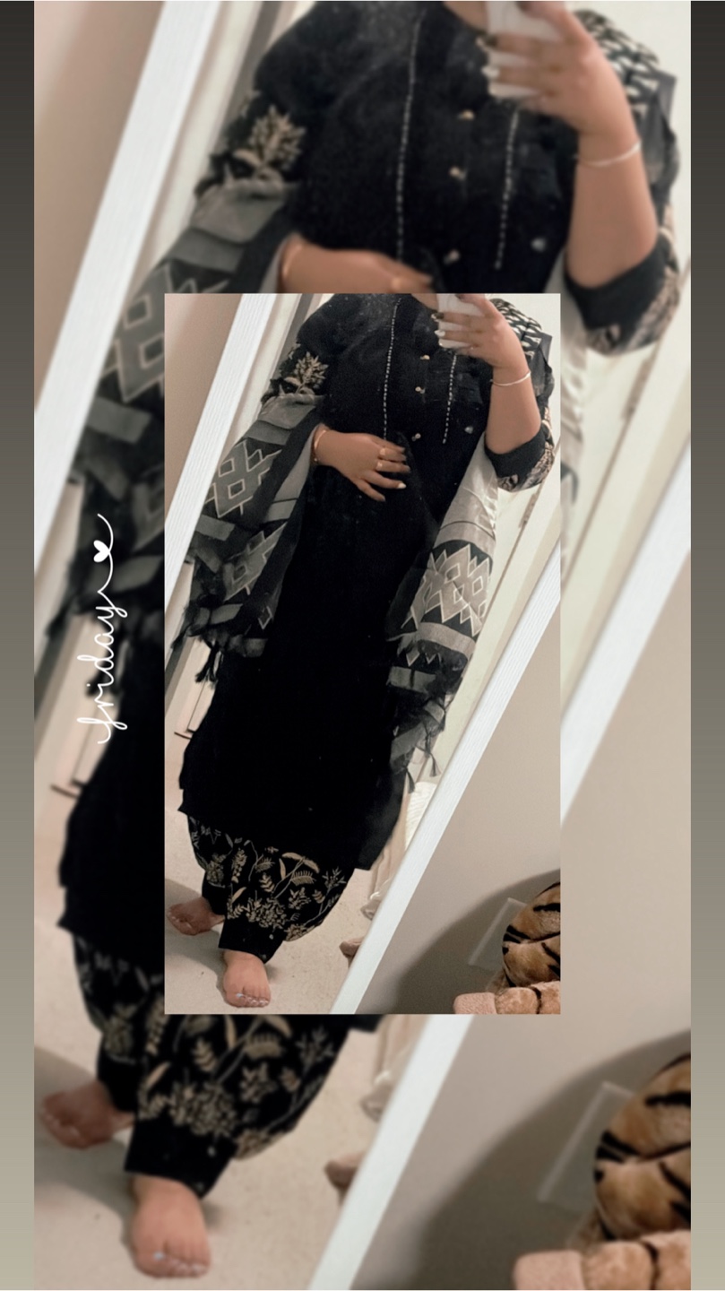 Black Salwar Kameez Suit - Size L - photo 3