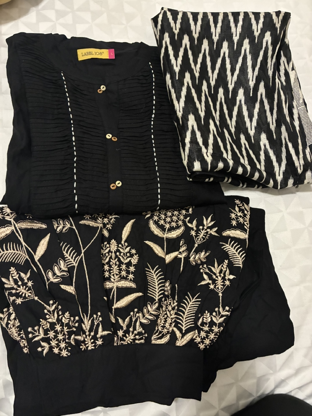 Black Salwar Kameez Suit - Size L