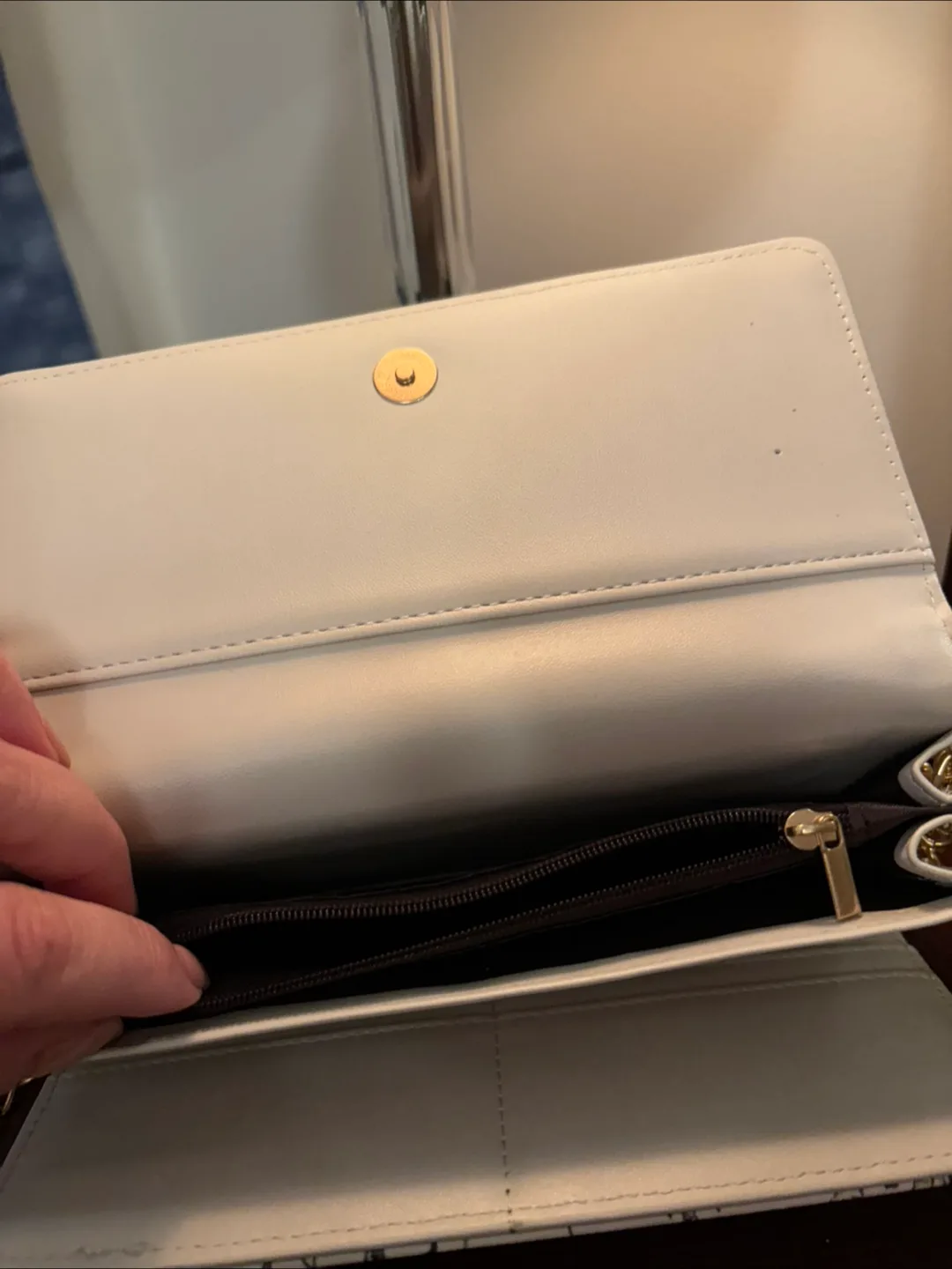 Floral Print Crossbody Bag with Chain Strap image indicator(4)