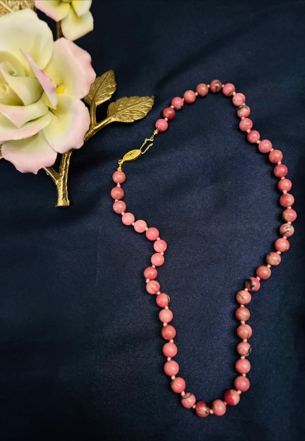 Rhodonite Beaded Necklace thumbnail