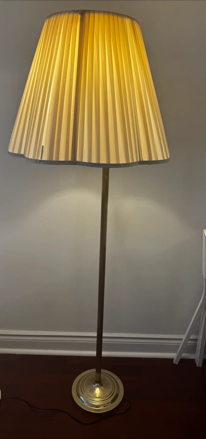 Floor Lamp - Gold Finish thumbnail