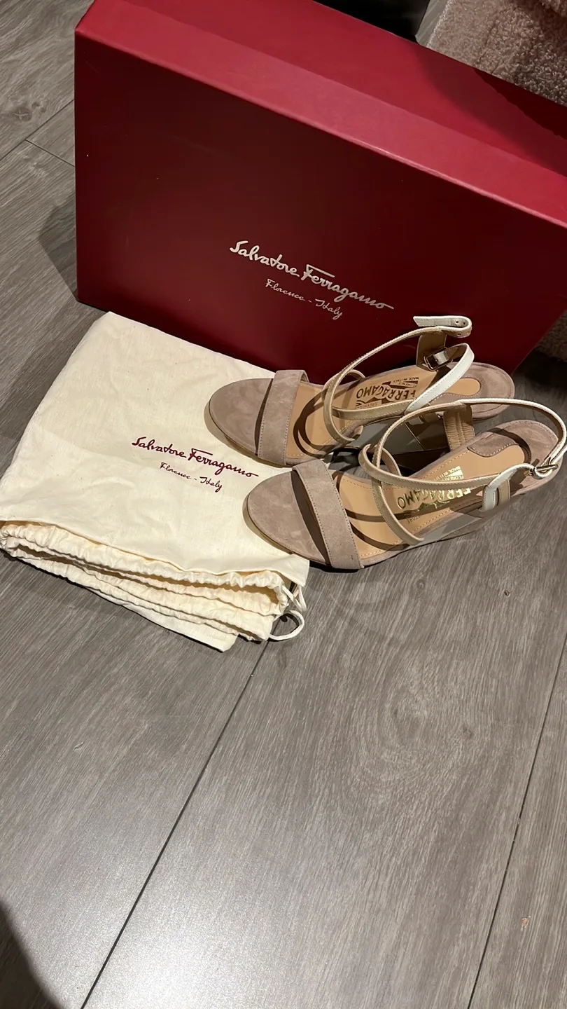 Salvatore Ferragamo 'Gris Ferra' Sandals - Size 5.5 thumbnail