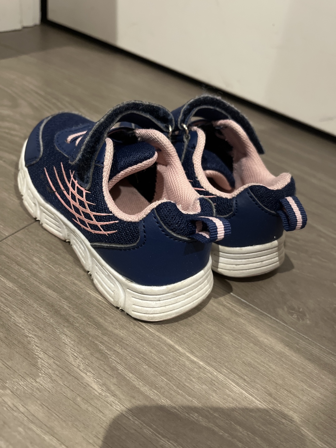 Toddler Girls Navy & Pink Runners - Size 8 - photo 2