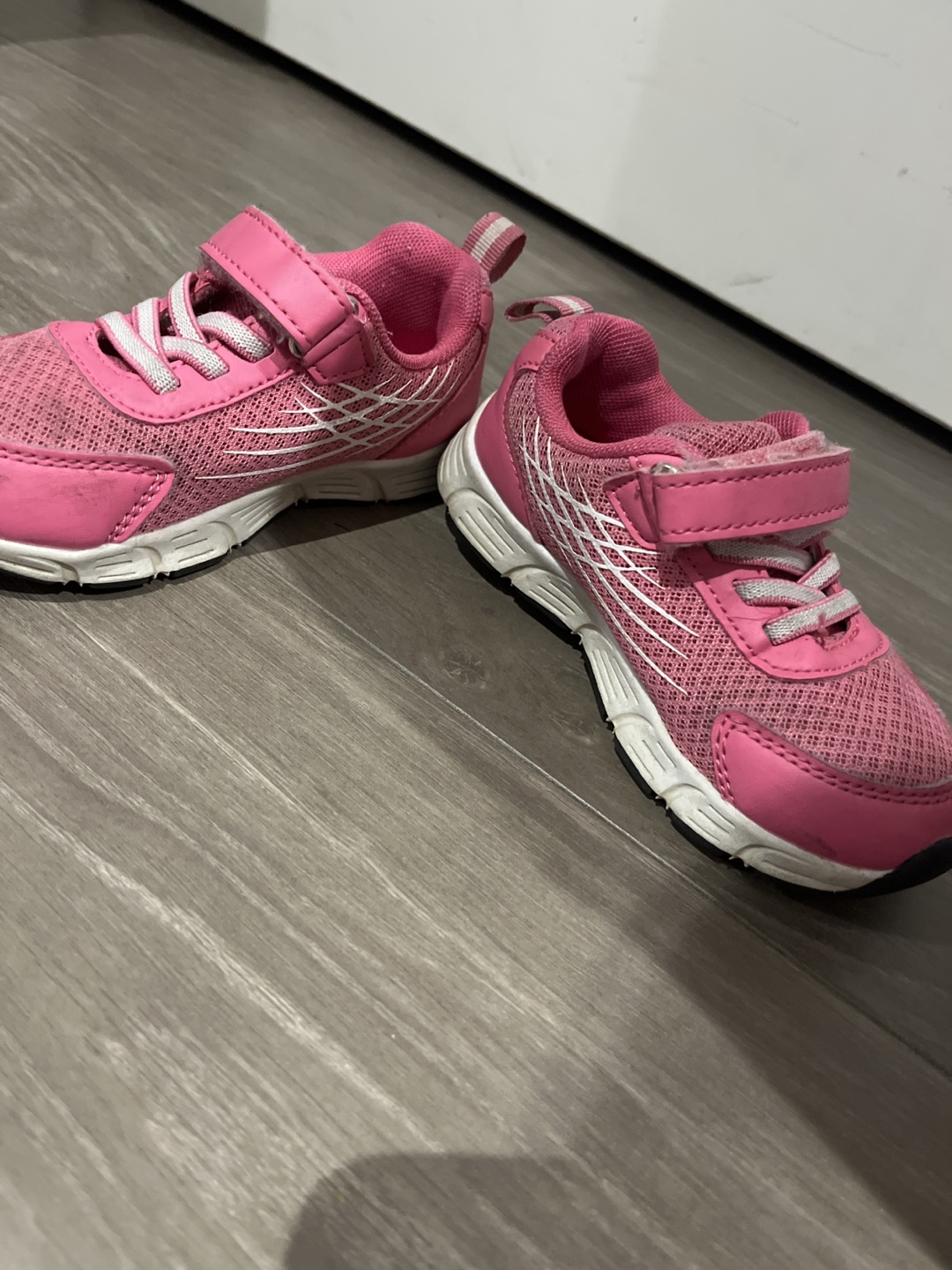 Pink Toddler Sneakers size 8 - photo 2