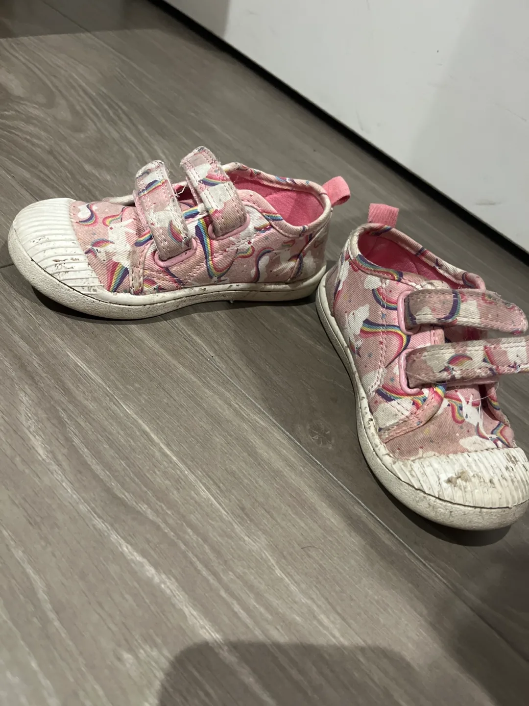 Pink Unicorn Sneakers size 8 image indicator(2)
