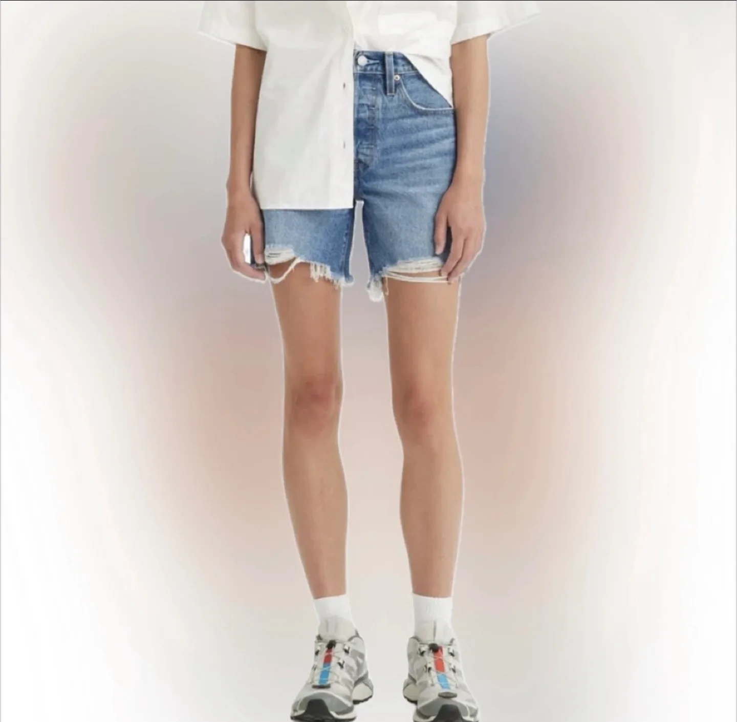 Levi’s 501 Mid Thigh Women’s Shorts | Medium Wash thumbnail