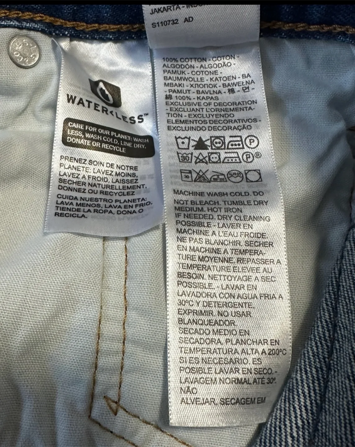 Levi’s 501 Mid Thigh Women’s Shorts | Medium Wash image indicator(8)