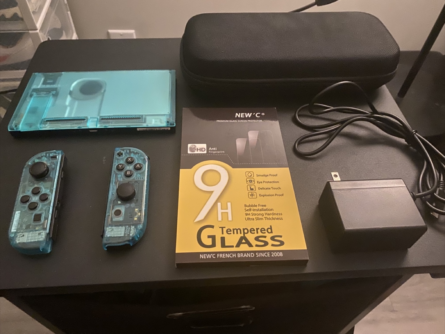 Nintendo Switch - photo 2