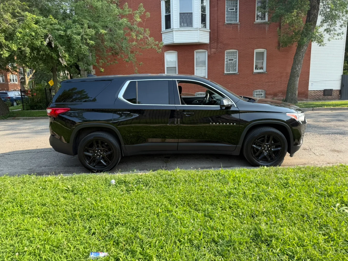 2021 Chevrolet traverse thumbnail