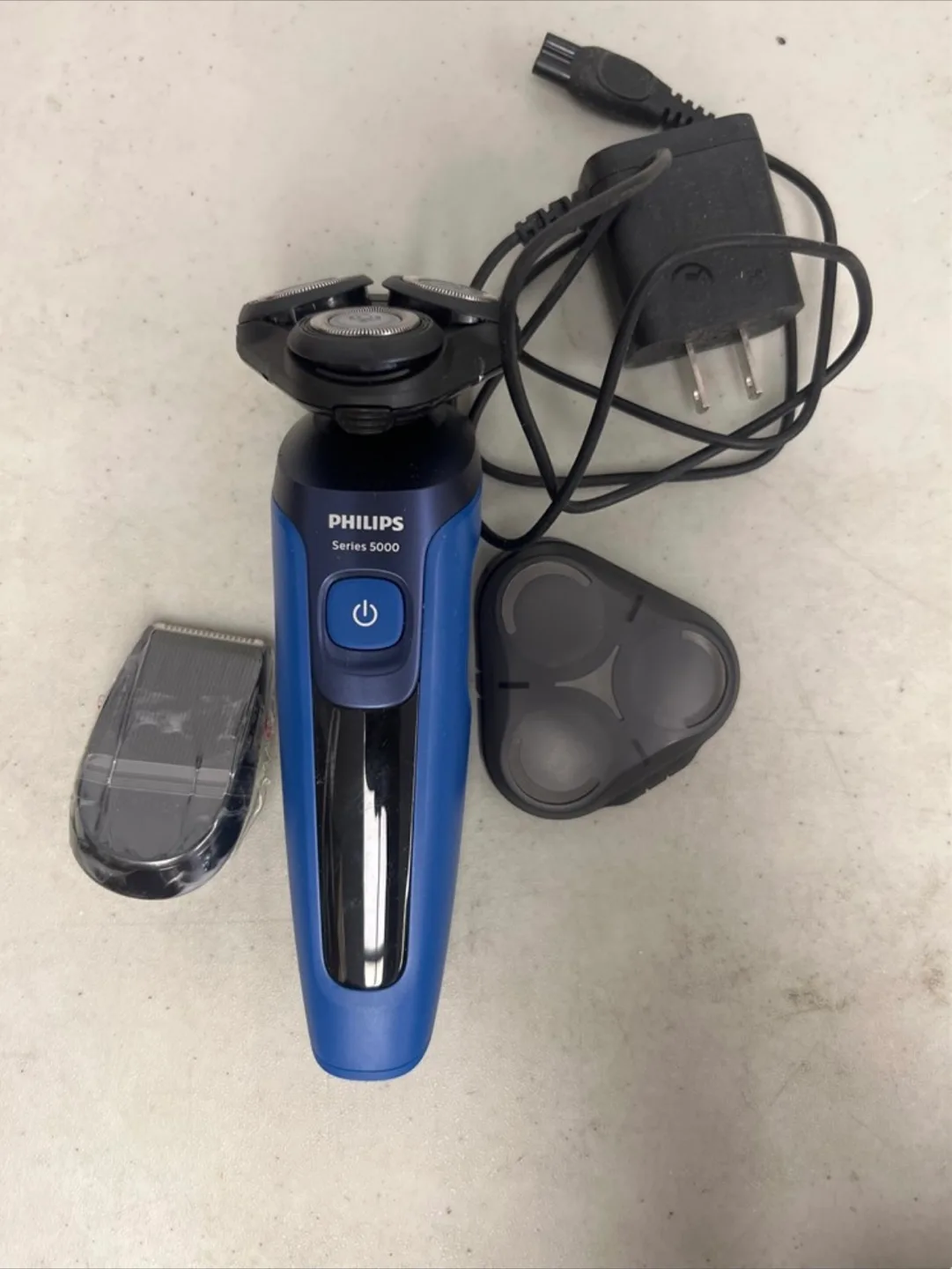 Philips Shaver 5000 Series S5466 – Open Box thumbnail