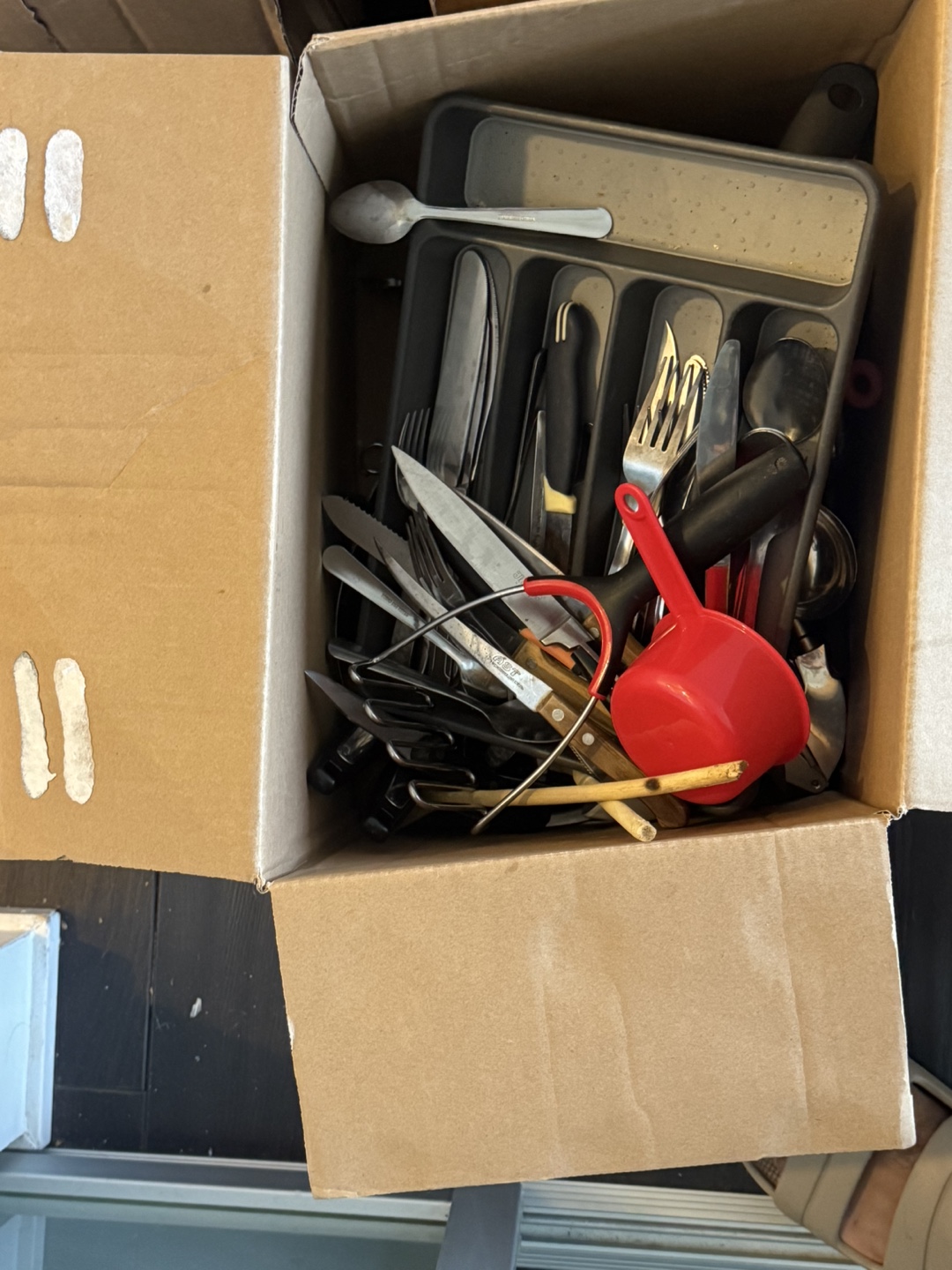 Assorted kitchen items - photo 5