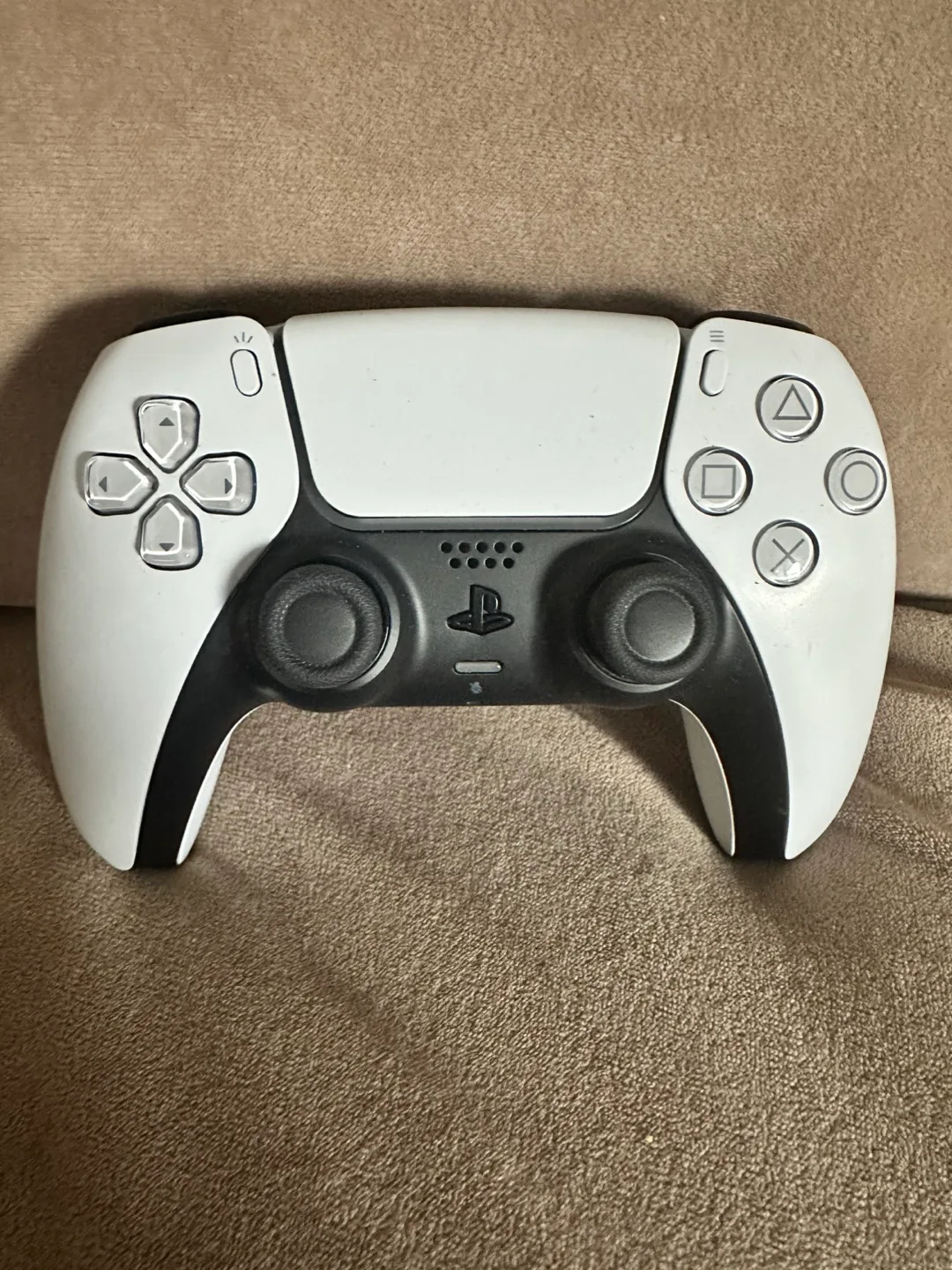 Sony PlayStation 5 DualSense Wireless Controller thumbnail