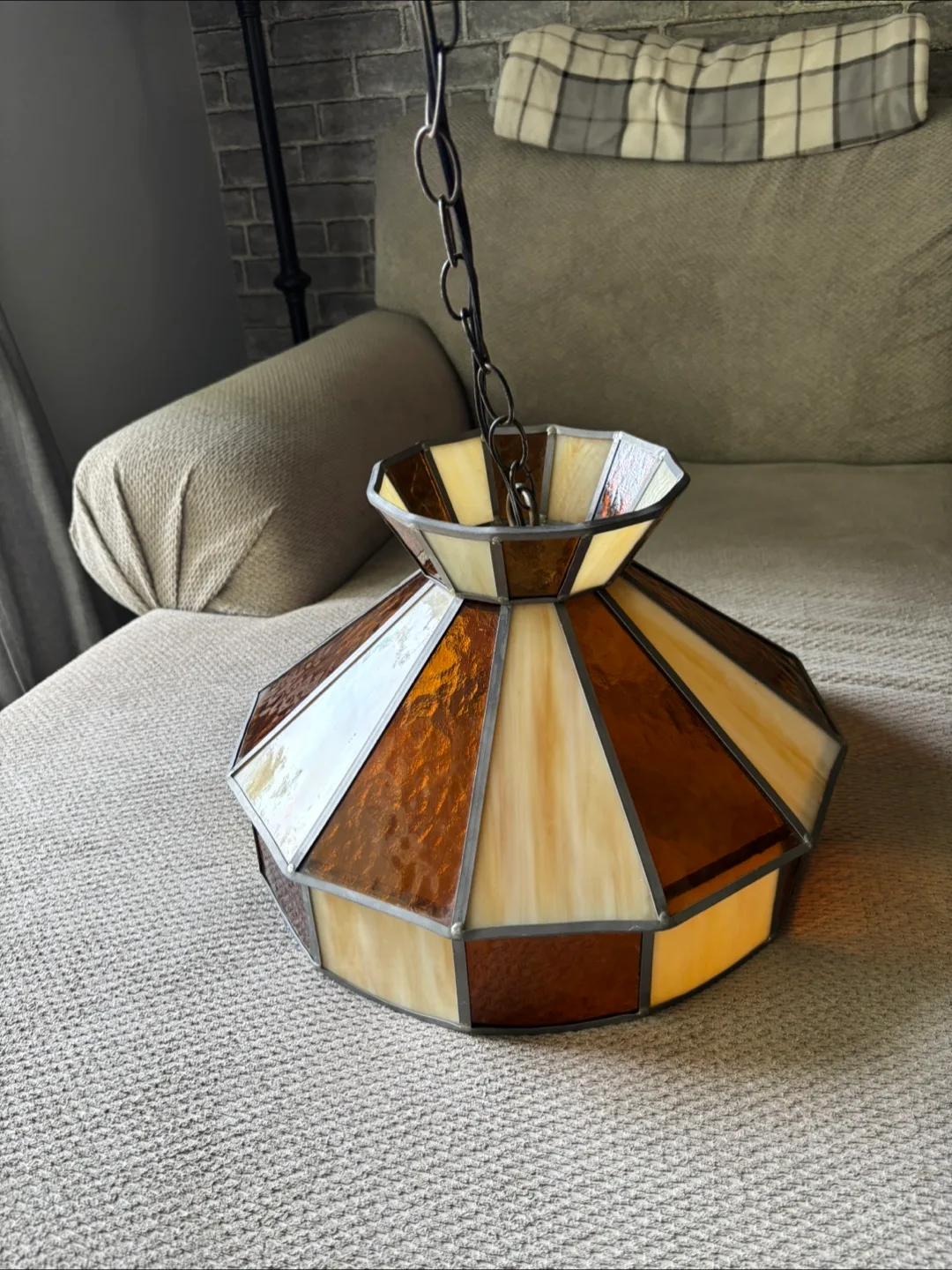 Vintage Stained Glass Hanging Lamp image indicator(4)