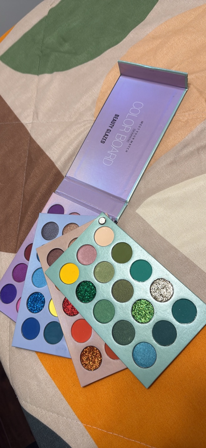 Mixed Makeup Lot - Eyeshadow, Concealer, Lipstick - photo 2