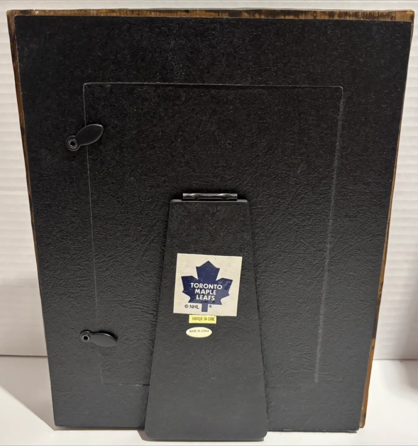 Toronto Maple Leafs 3D Shadow Box Picture Frame 10”x7.5” image indicator(3)