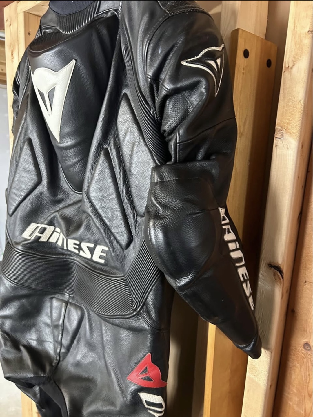Dainese One-Piece Leather Suit - Size 52 EU - photo 3