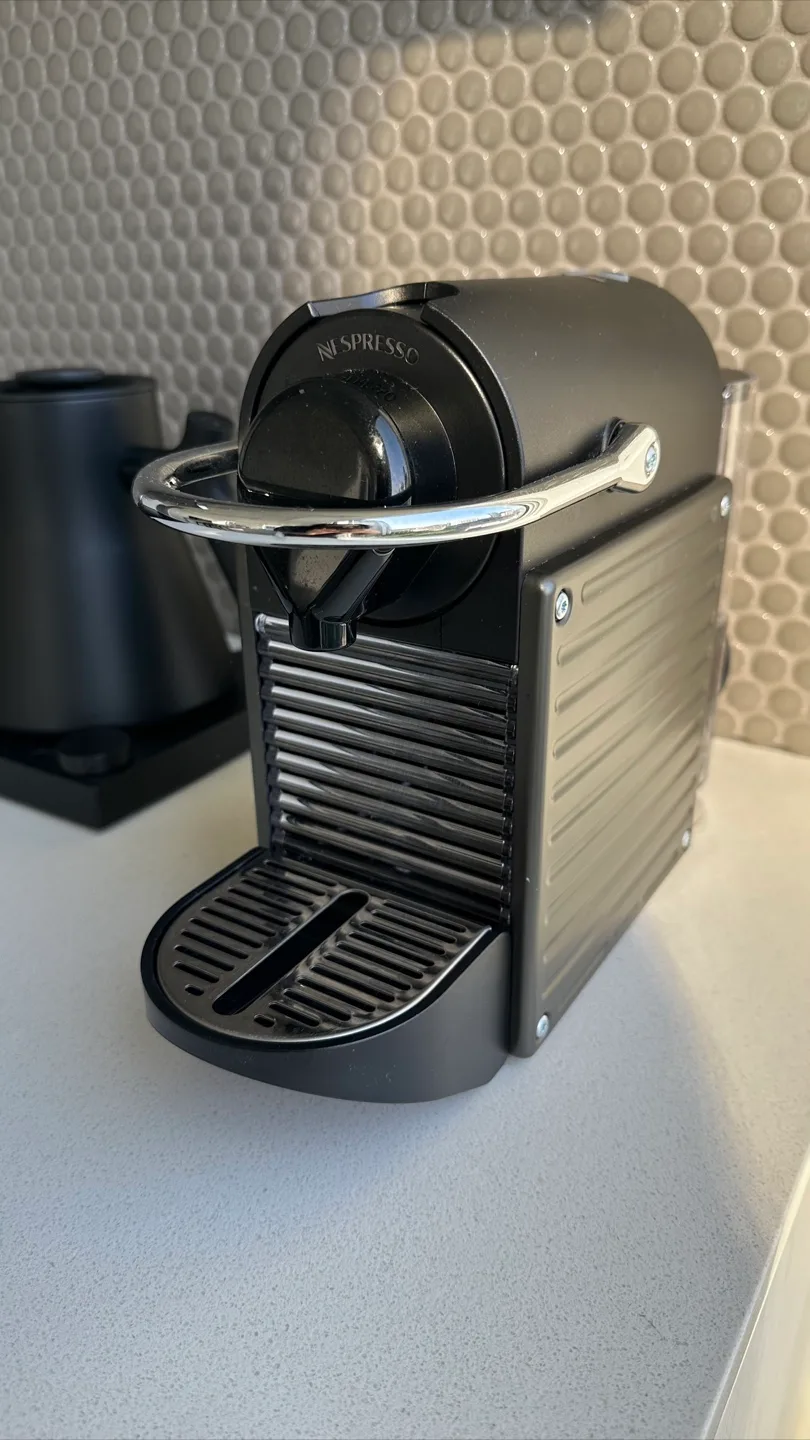 Nespresso Pixie Espresso Machine by Breville - Titan image indicator(2)