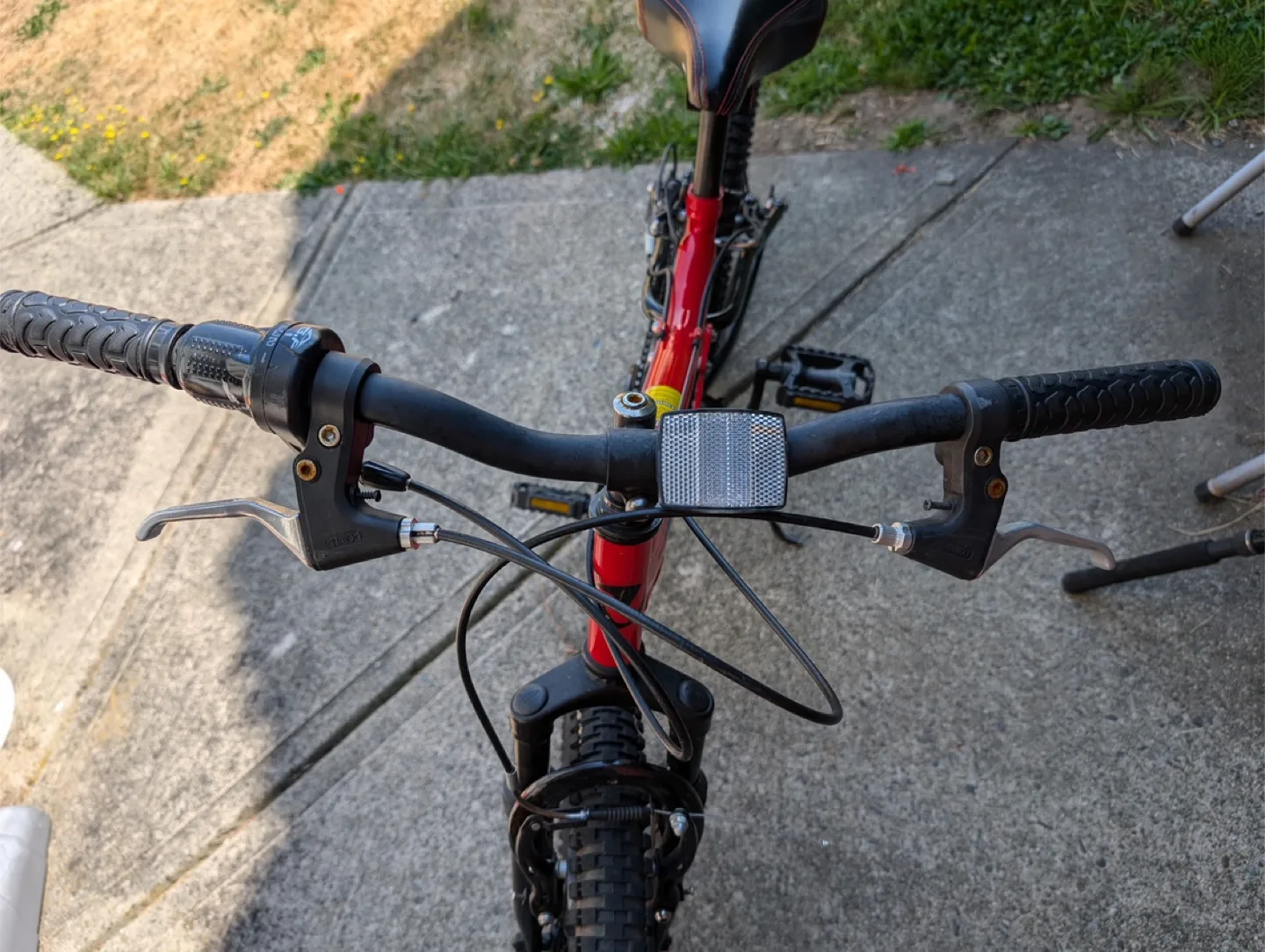 Nextwave Kids' Red Mountain Bike image indicator(3)