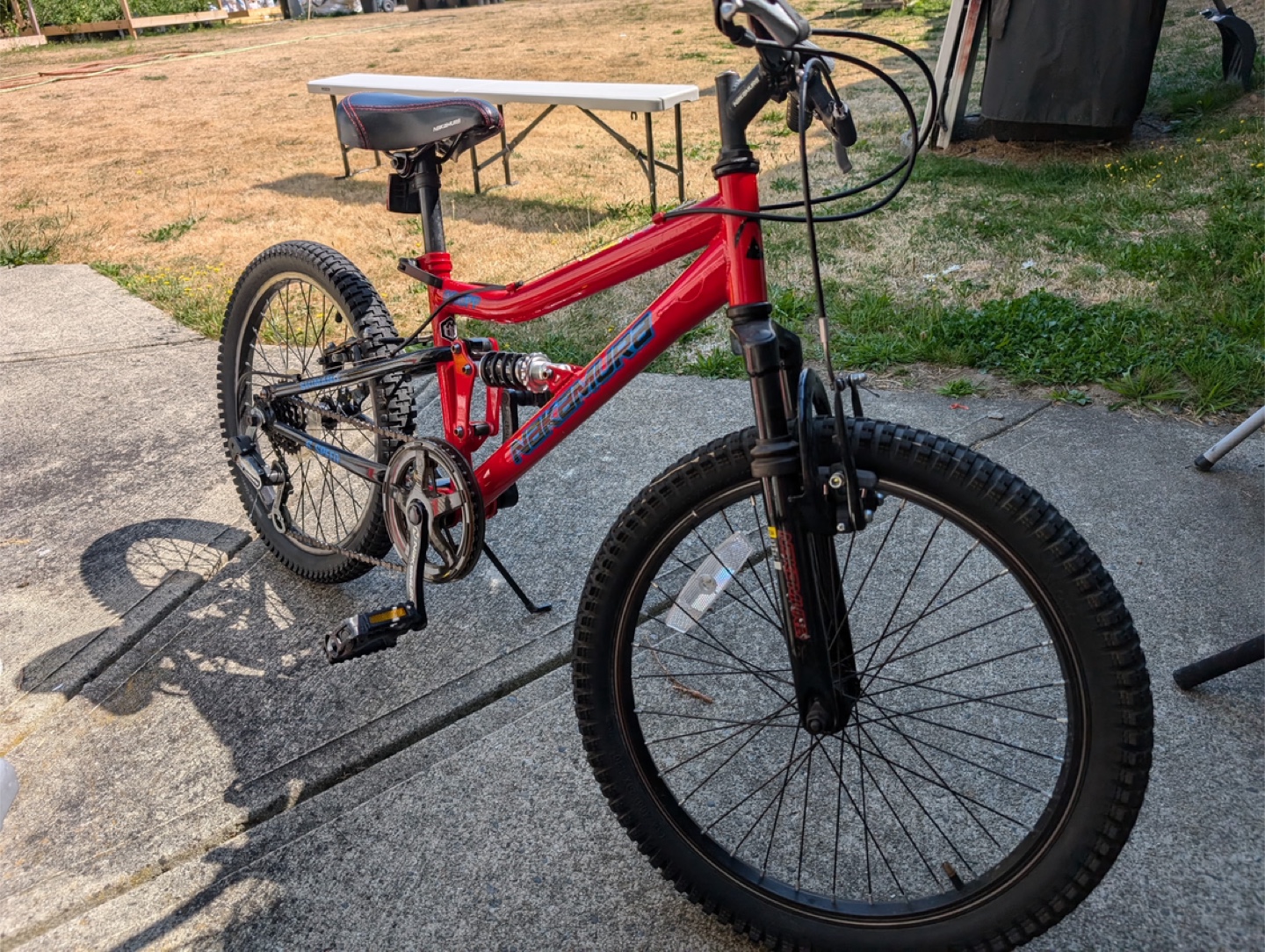 Nextwave Kids' Red Mountain Bike - photo 2