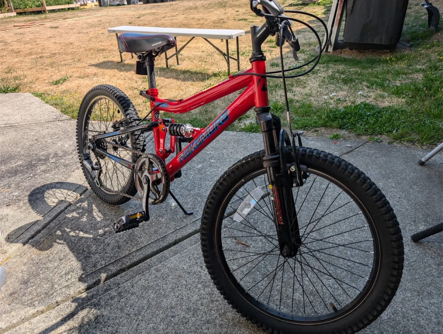 Nextwave Kids' Red Mountain Bike image indicator(2)