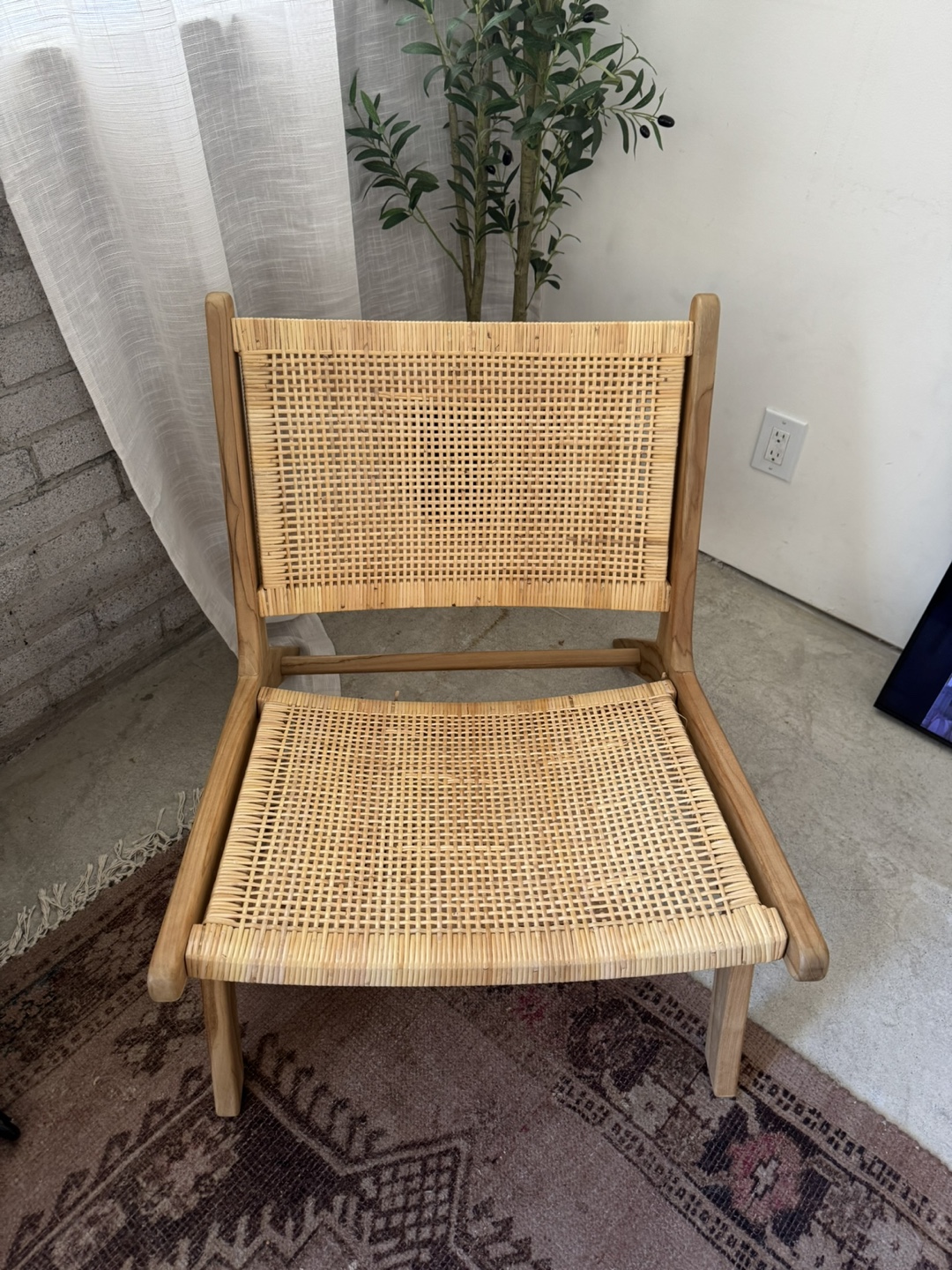 Structube SERBI Teak and Rattan Lounge Chair