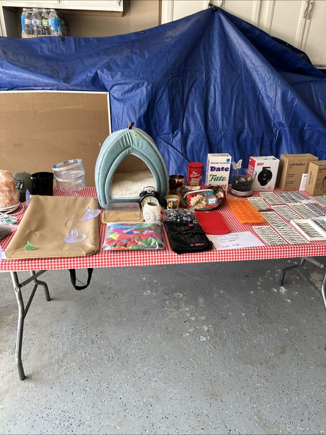 Garage Sale Panorama Hills - photo 4
