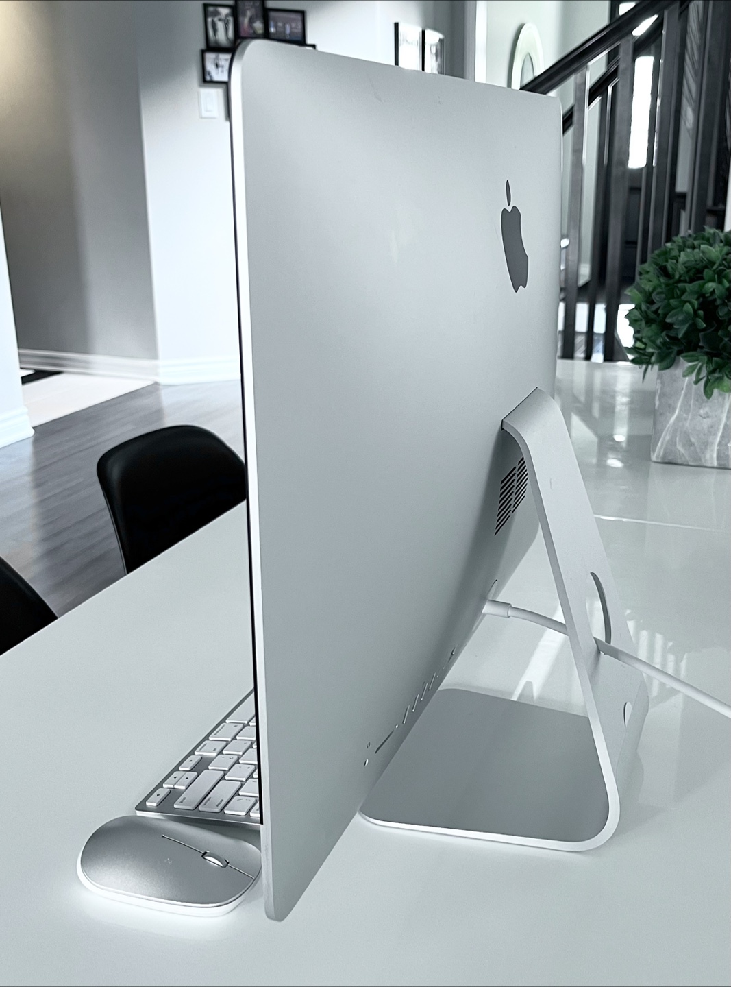MINT APPLE 2015 IMAC 21.5 4K / 3.1GHz i7 / 16GB RAM / 256GB SSD - photo 2