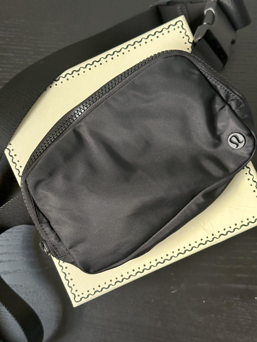 Lululemon Everywhere Belt Bag 1L