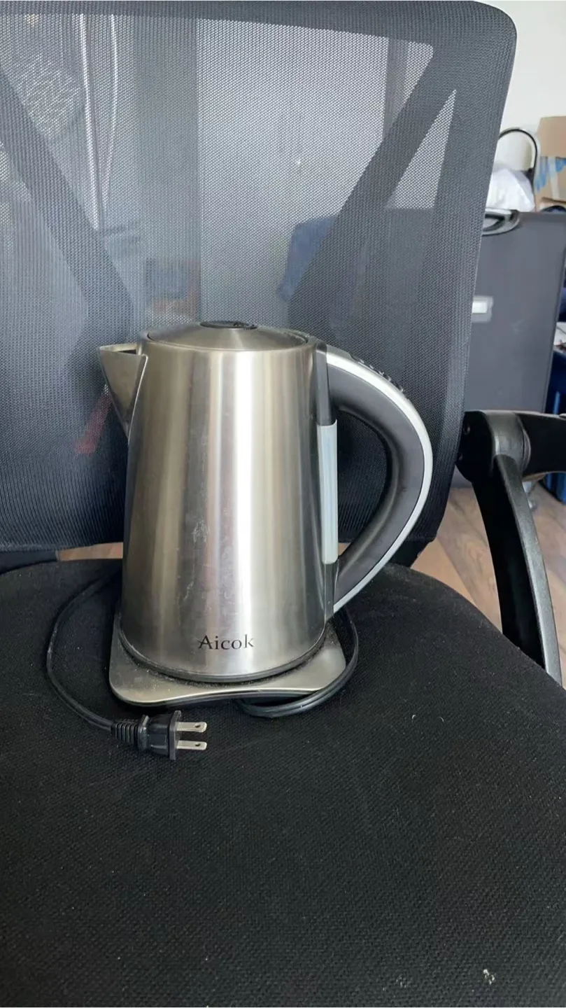 Aicok Electric Kettle thumbnail