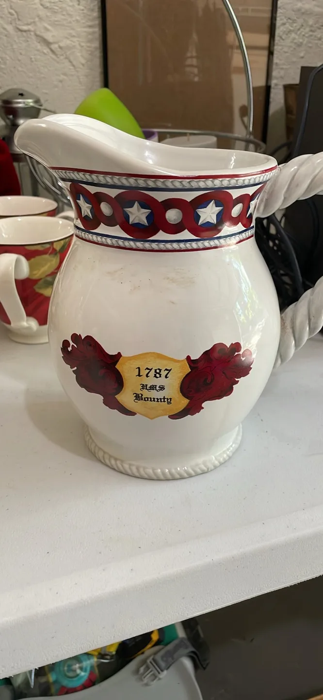 1787 HMS Bounty Pitcher thumbnail