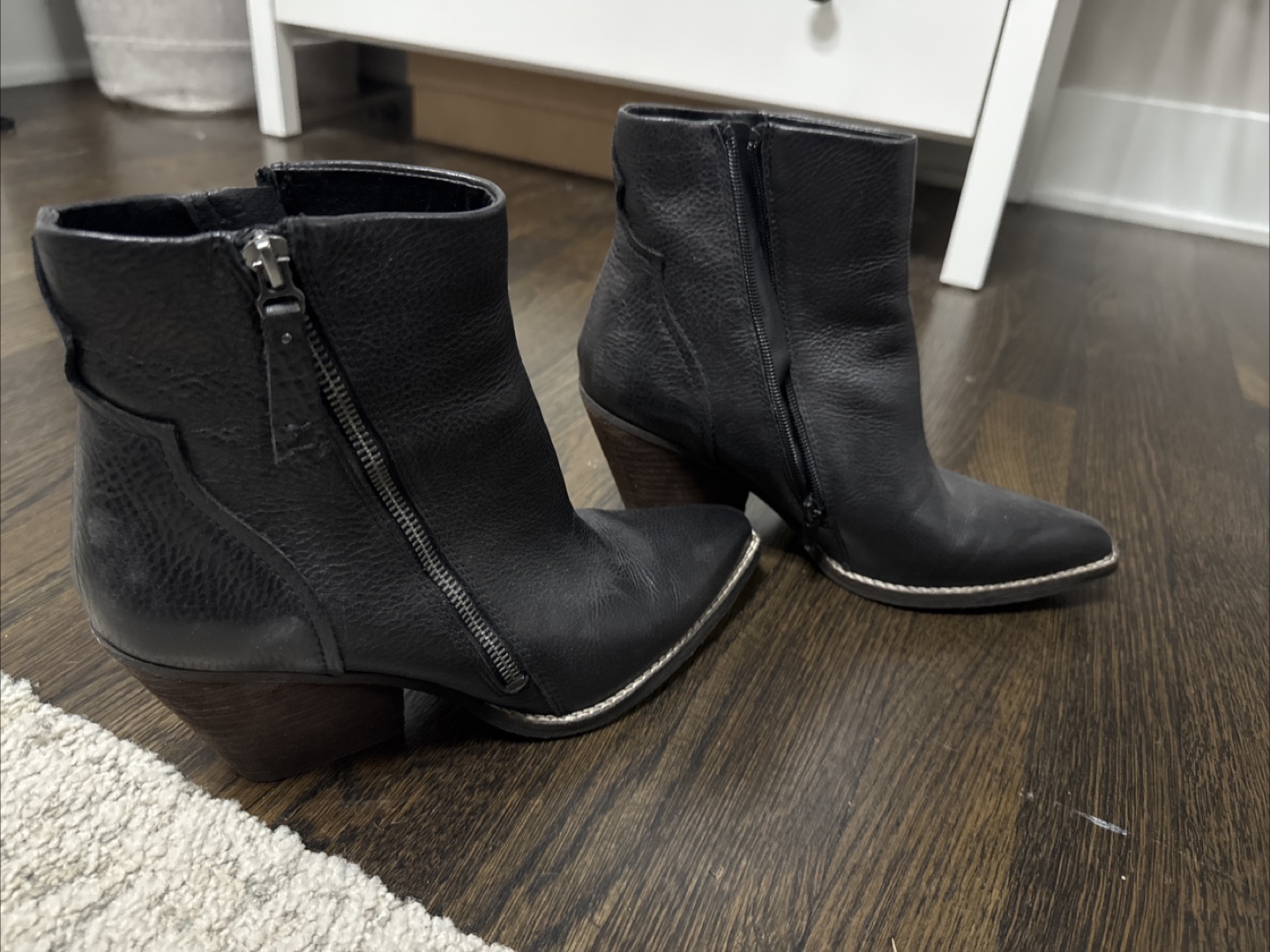 Western Leather Booties Size 9.5 - photo 2