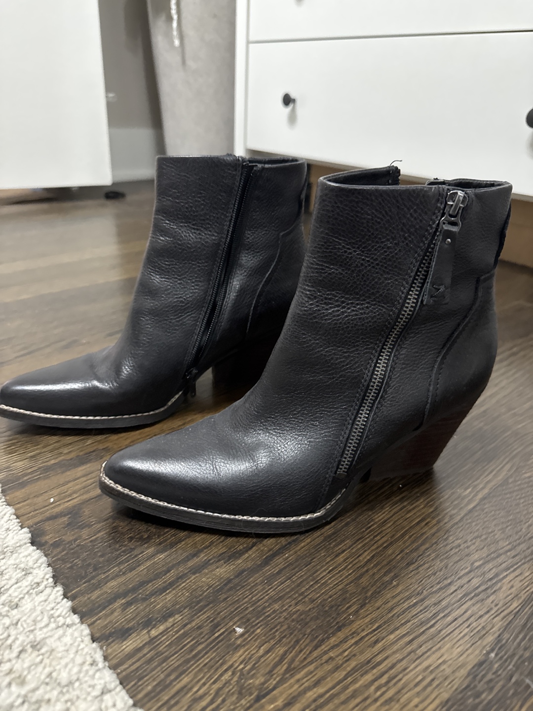 Western Leather Booties Size 9.5 - photo 3