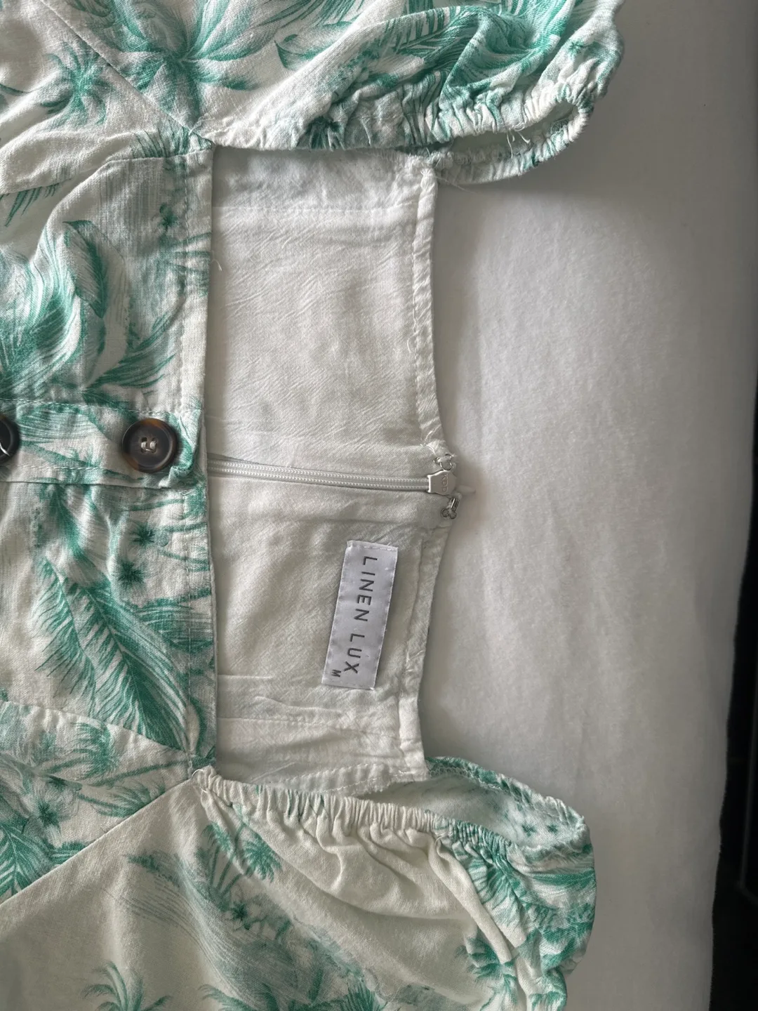 Linen Lux Dress - Size M image indicator(4)