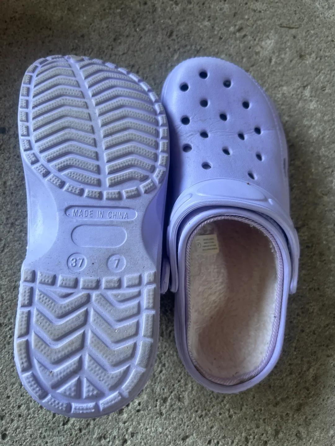 Crocs Lined Clog, Purple, Size 7 thumbnail
