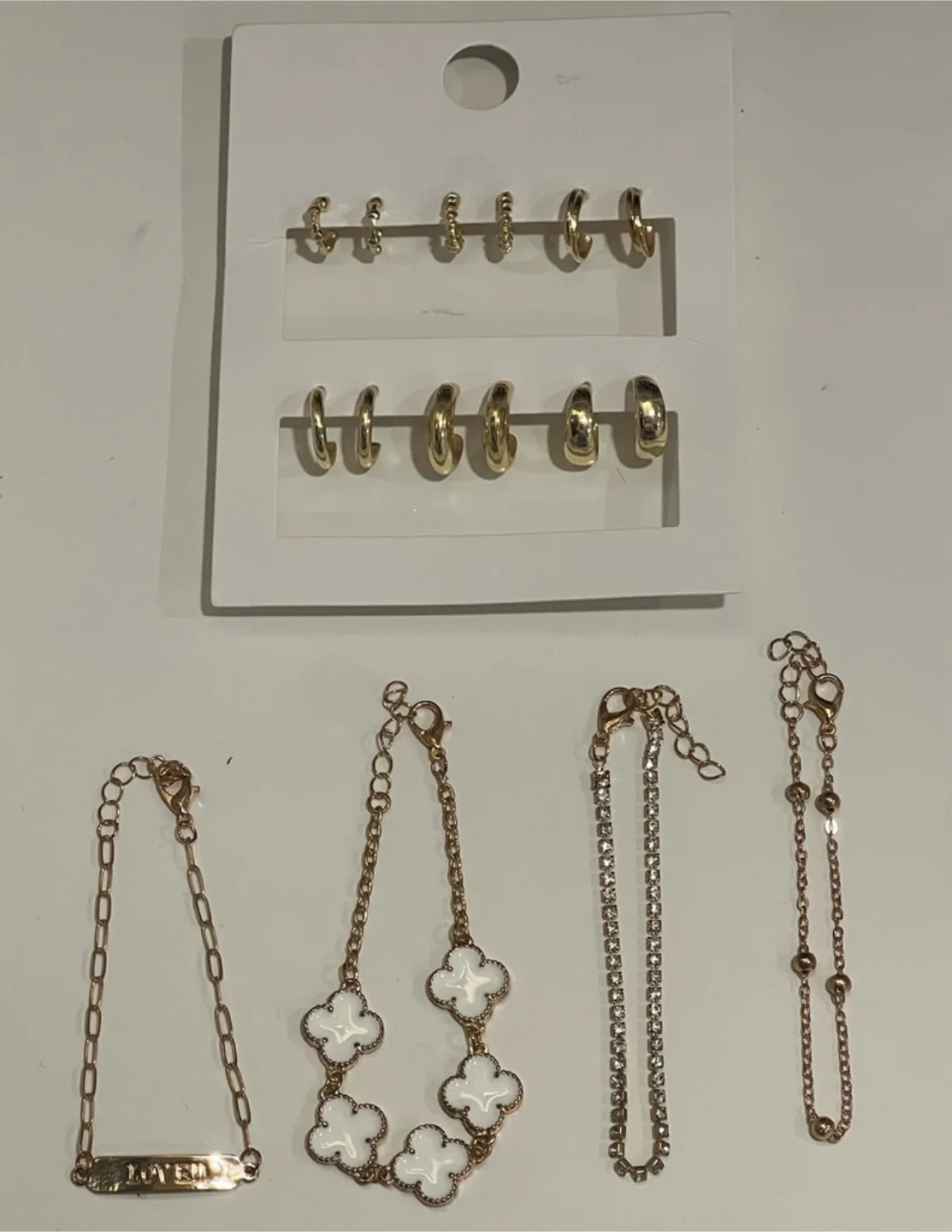 Women’s Jewelry thumbnail