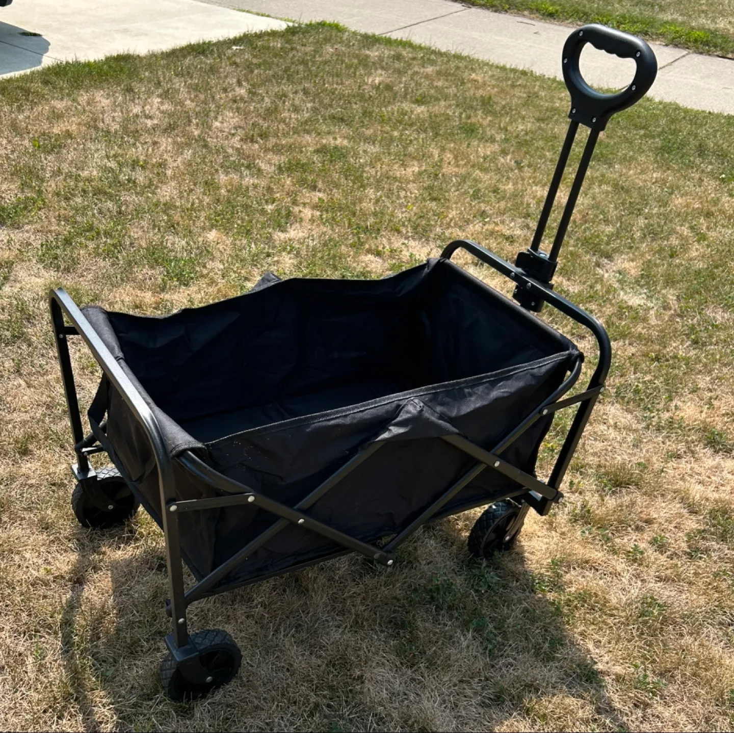 Collapsible Outdoor Utility Wagon, Black, 27" wide image indicator(4)
