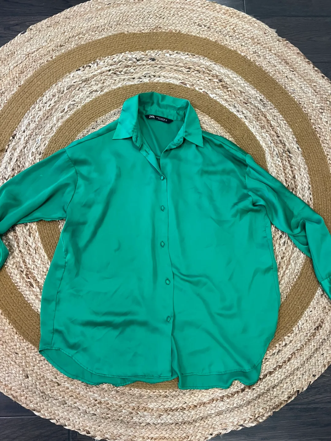 Zara Green Button-Up Shirt thumbnail