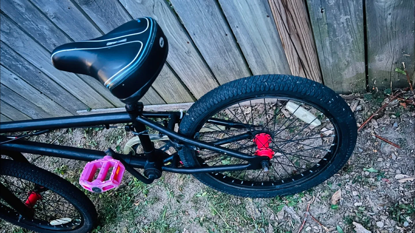 Black BMX Bike 20” | 360 degree rotating handlebar image indicator(3)