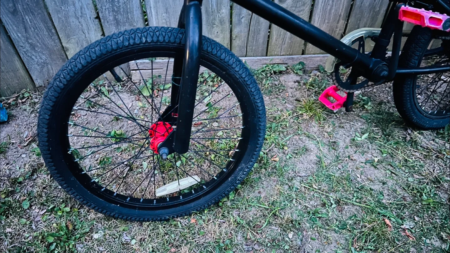 Black BMX Bike 20” | 360 degree rotating handlebar image indicator(2)