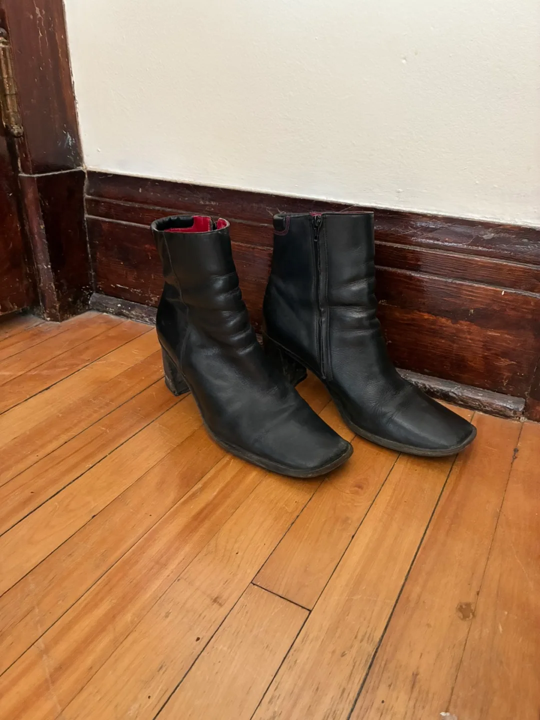 Black Boots thumbnail