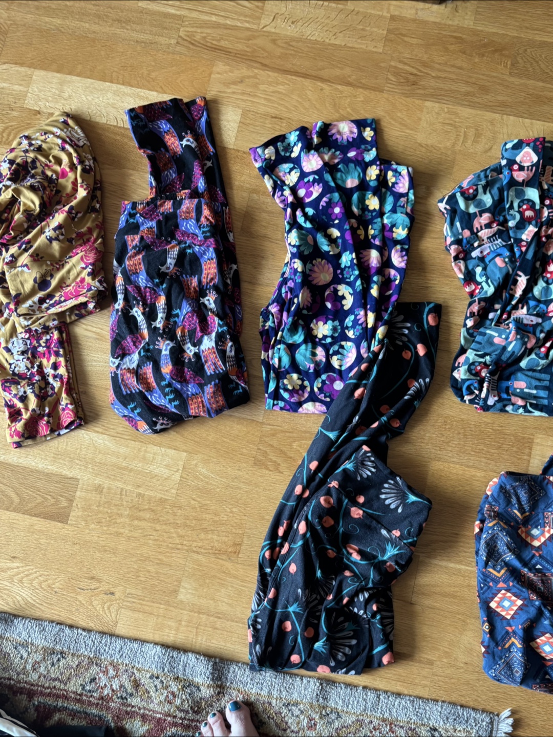 leggings!  16 pairs of lularoe leggings! - photo 4