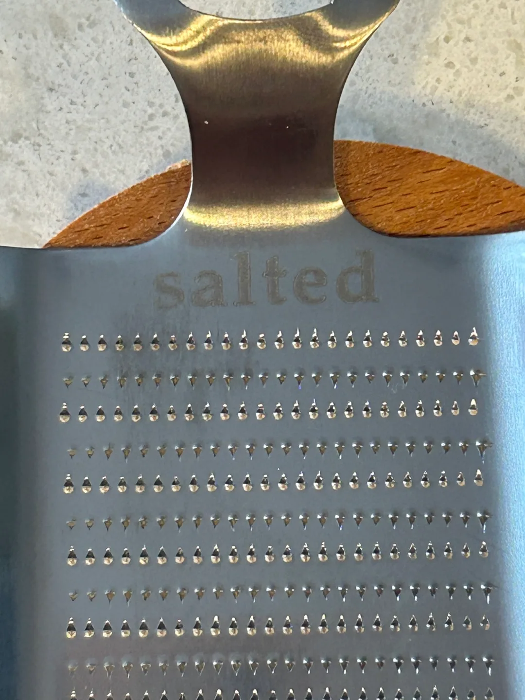Salted Himalayan Salt Grater with Wood Base image indicator(3)