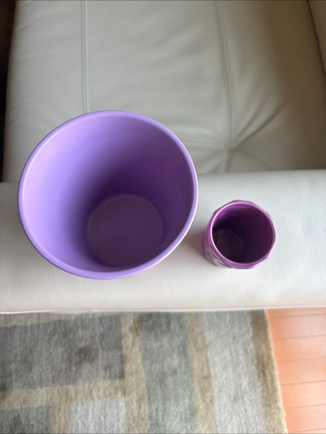 Purple Ceramic Planter Set - Made in Germany image indicator(2)