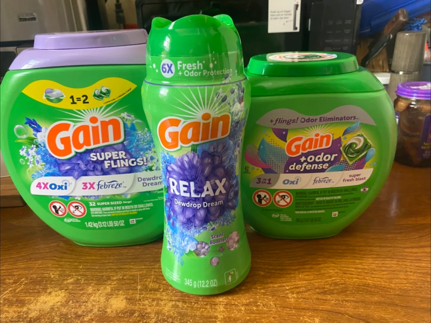 Gain Laundry Detergent Pods and Beads thumbnail