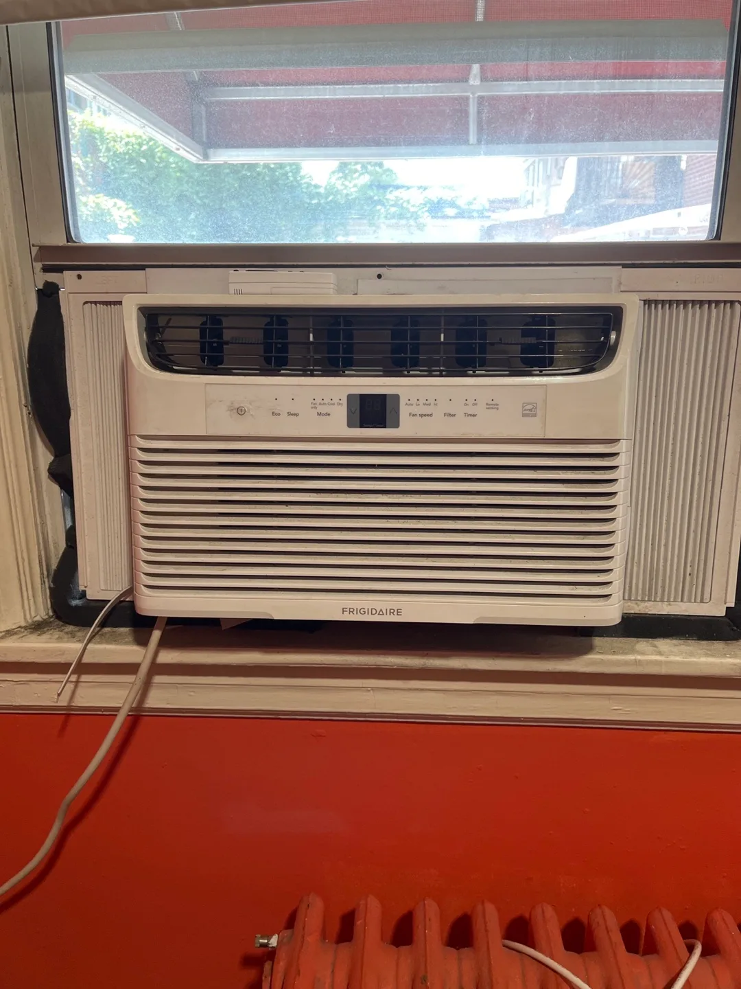 Frigidaire Window Air Conditioner thumbnail