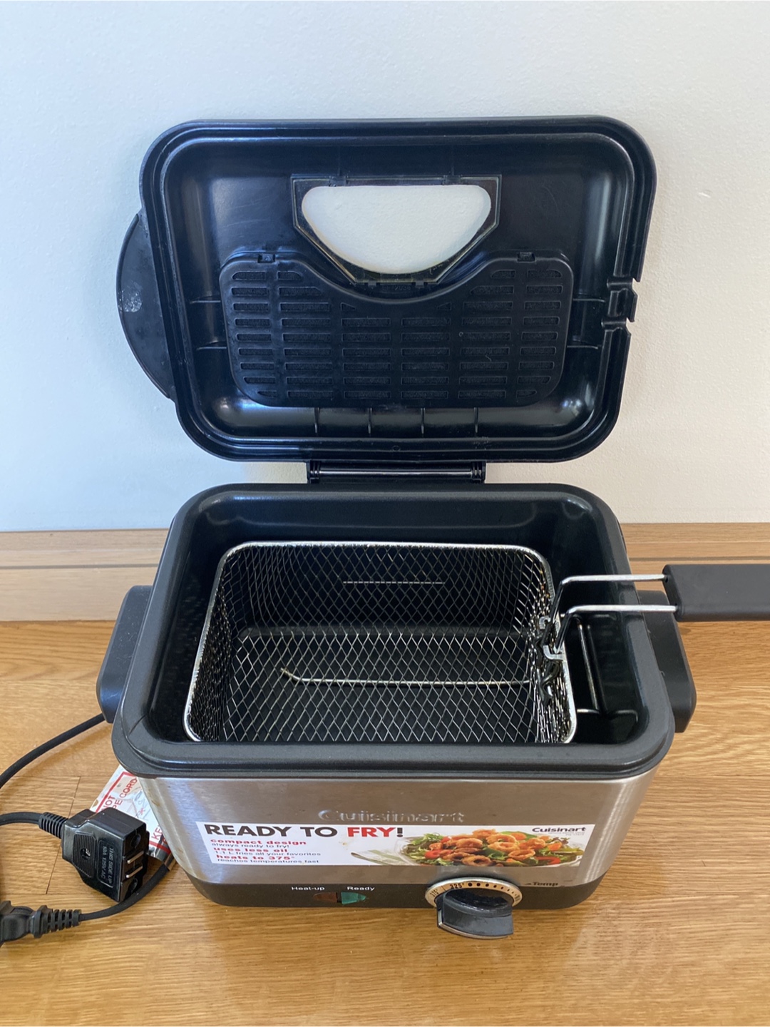 Cuisinart Compact Deep Fryer - photo 2