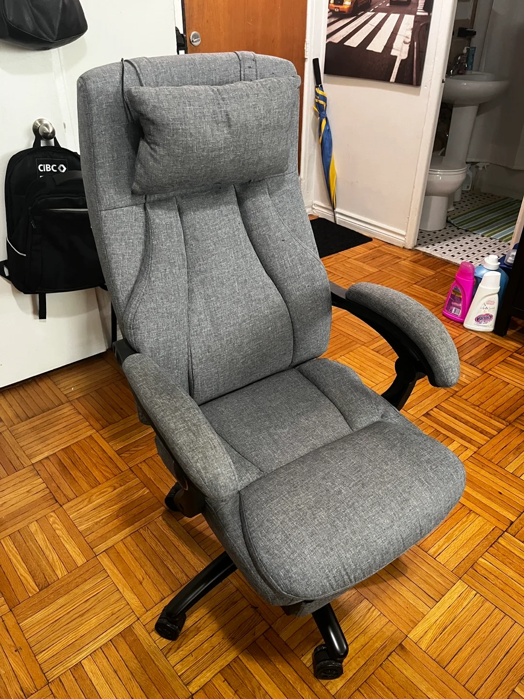 Grey Office Chair with Footrest & Vibrating Head Pillow thumbnail