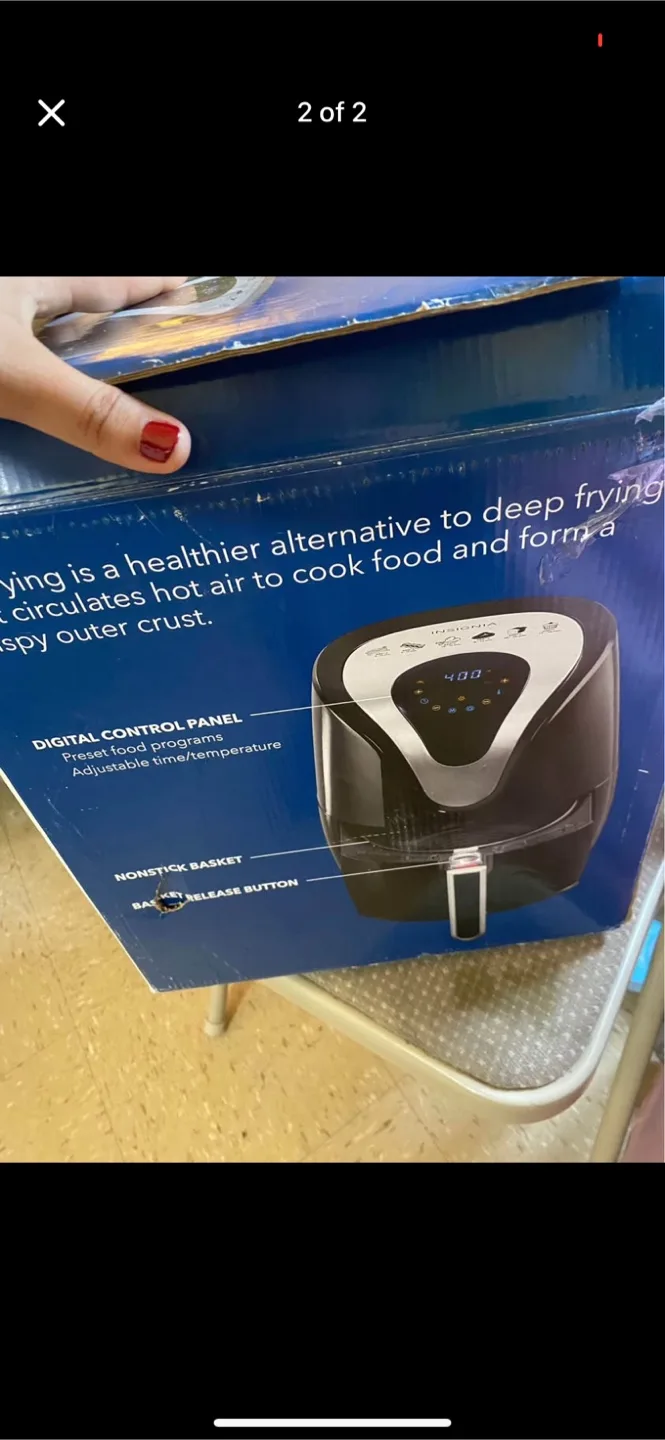 Insignia 3.4 Qt Air Fryer. (Read description) image indicator(2)