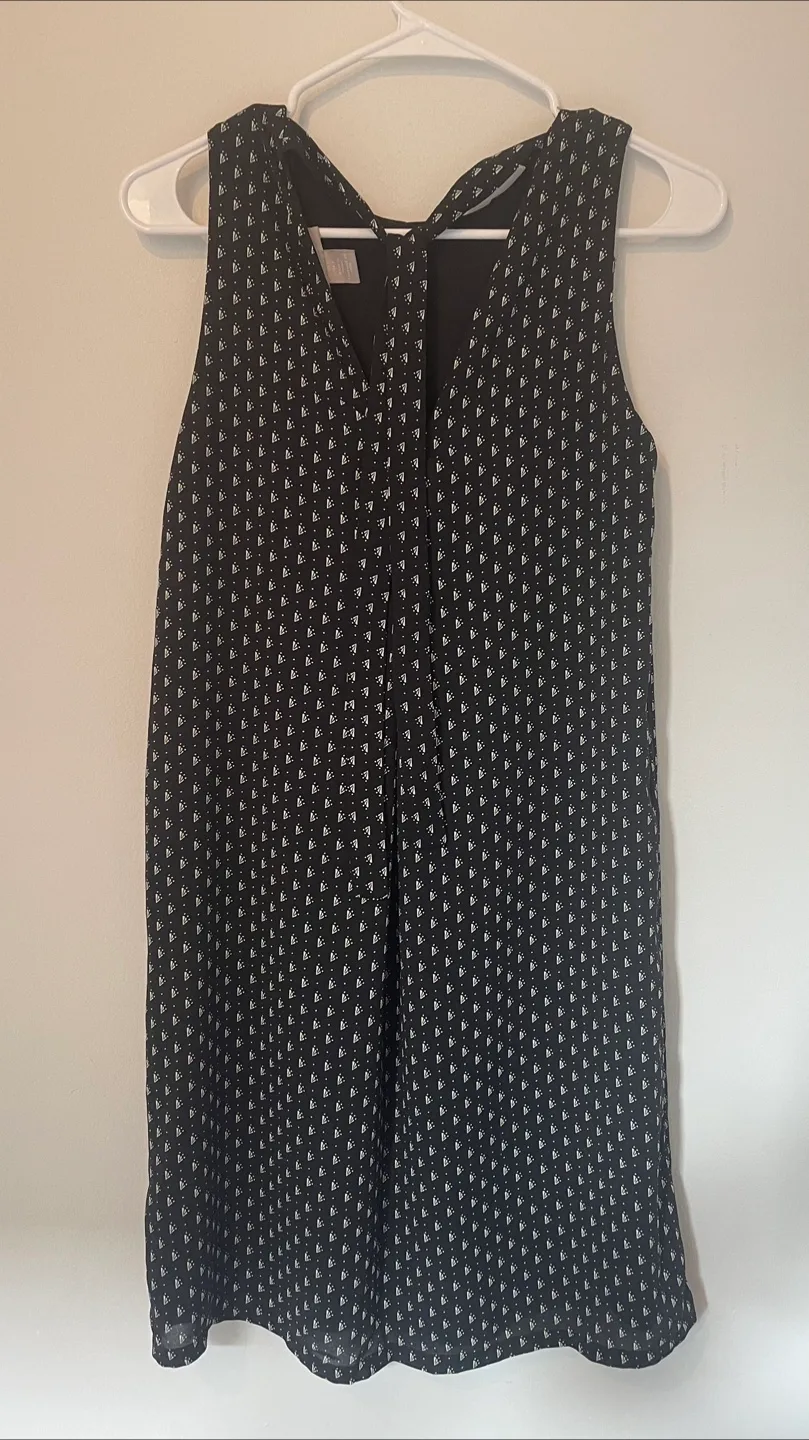 H&M Black Dress - Size 2 image indicator(2)