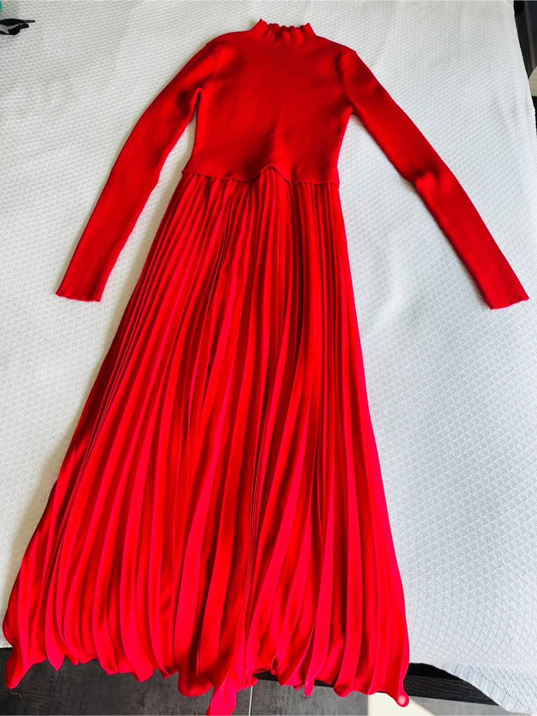 Ever New Red Pleated Midi Dress Size 4 (US) thumbnail